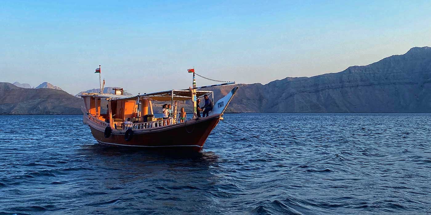 musandam overnight dhow cruise